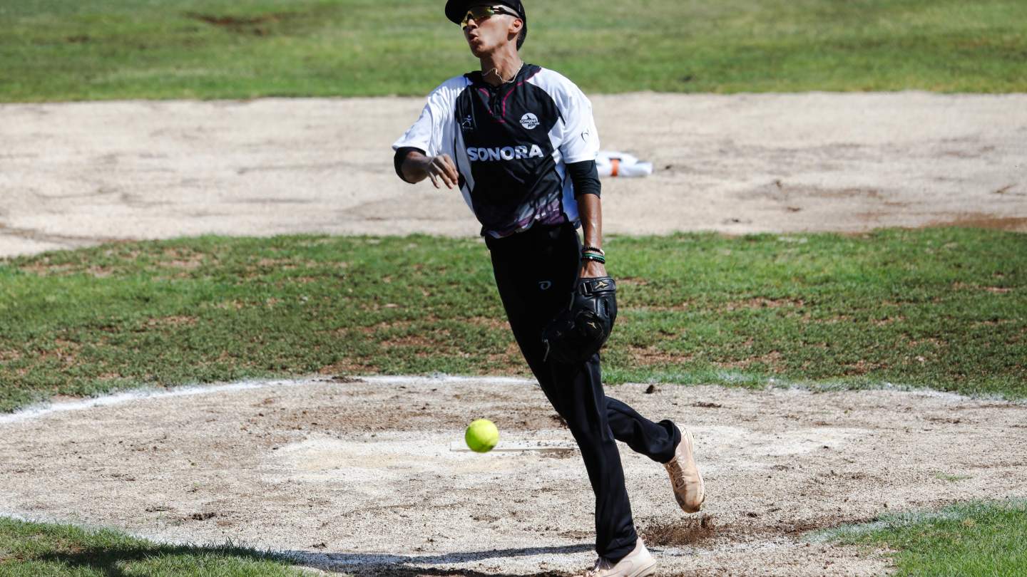 ABRE SONORA CON PAR DE VICTORIAS EN EL SOFTBOL DE OLIMPIADA NACIONAL 